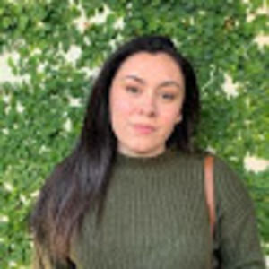 Meet your Posher, Paola